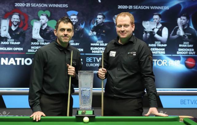 随着年龄和 随着年龄和