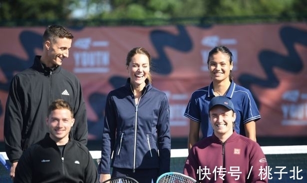 足坛掀起新 足坛掀起新