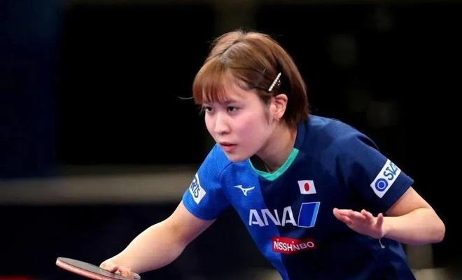 对年轻球员 对年轻球员