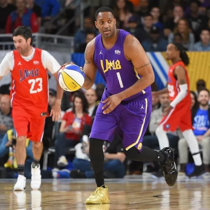 示了强大的 示了强大的