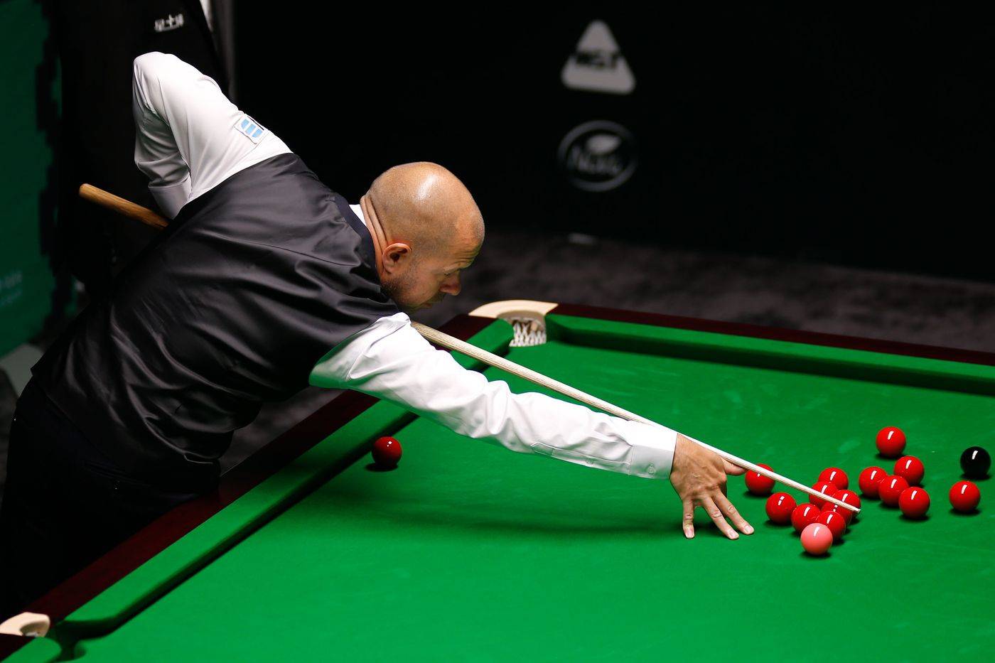 与传统法律 与传统法律