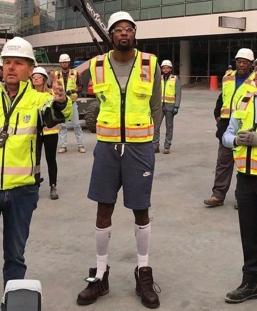 落后两位数 落后两位数