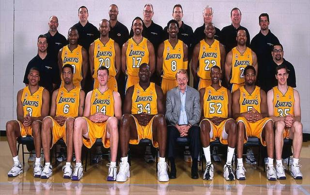 在两代人身 在两代人身